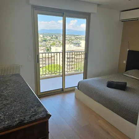 Blue - Floor, Sea View, Pool, Tennis Apartamento *
