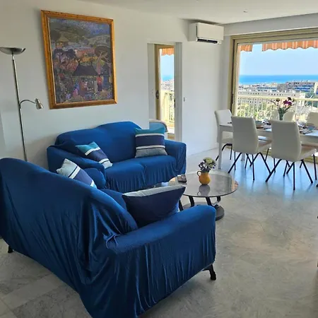 Blue - Floor, Sea View, Pool, Tennis Apartamento